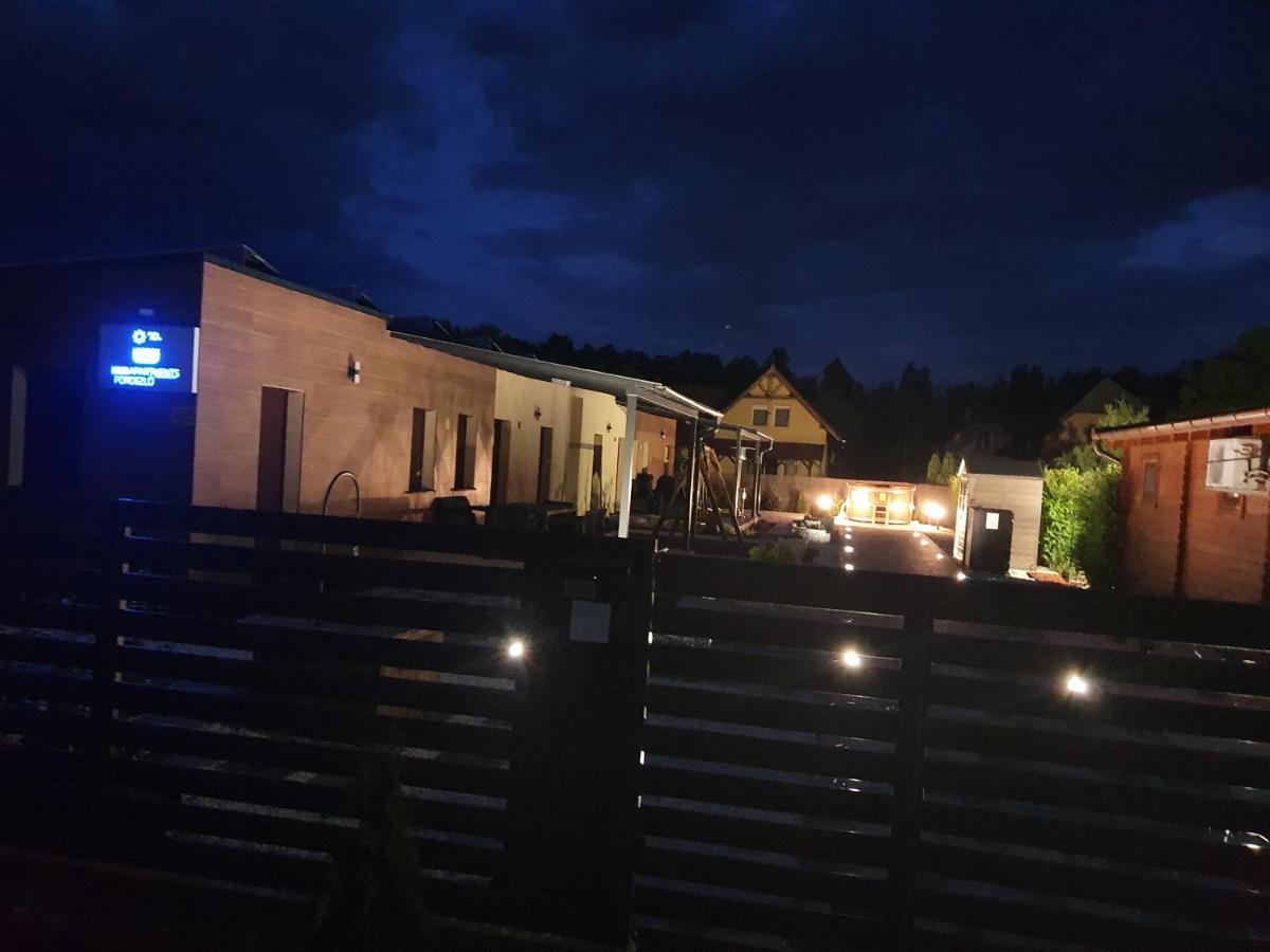 H&H Apartments Poroszlo Luaran gambar